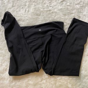 Black Lululemon leggings